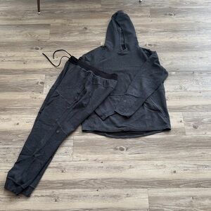 Lululemon “At Ease” sweatsuit size L (charcoal)